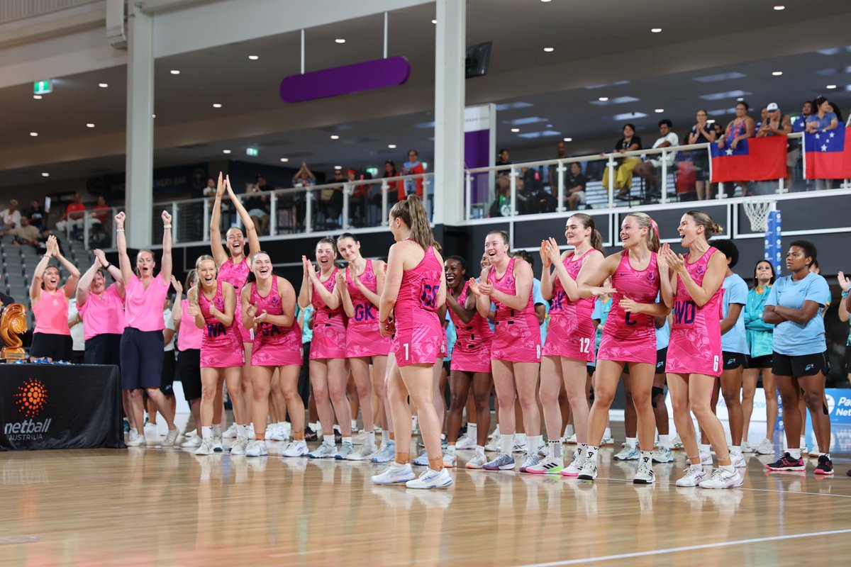 This team 💕💕💕 <a href="/ScotThistles/">Scottish Thistles</a>