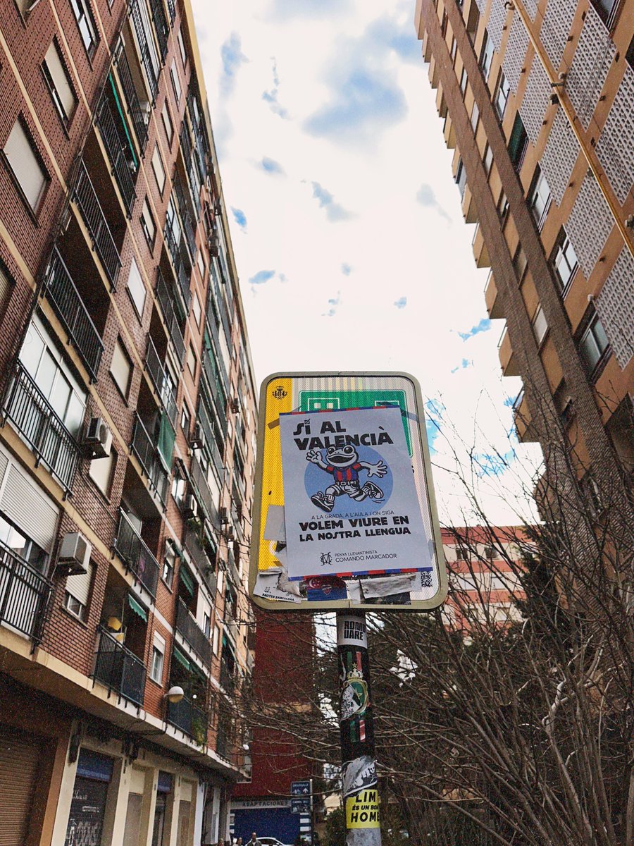 Vota SI al Valencià.

Per cultura.

Per patrimoni.

Per tradició.

Pels nostres arrels.

Per tindre la llibertat de triar. 

Enllaç per a votar: portal.edu.gva.es/consulta/. Podeu fer-ho en clau d’accés o Cl@ve

Per a obtindre la clau d’accés: itaca3.edu.gva.es/jwt/#/home

I ací