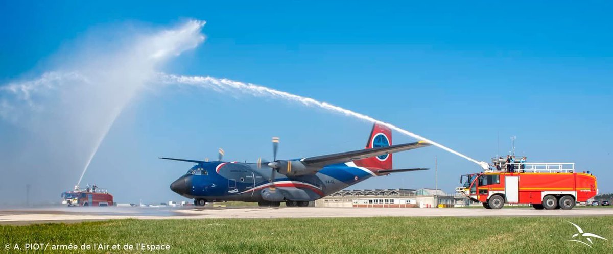 FanaAviationMag's tweet image. #Transall C'était le 25 février 1963, le Transall décollait pour la première fois. Un grand programme de coopération aéronautique entre l'Allemagne et la France commençait. 
Pour le plaisir petit florilège des Transall rencontrés ici et là …
#OTD #avgeeks #aviation #CeJourLà