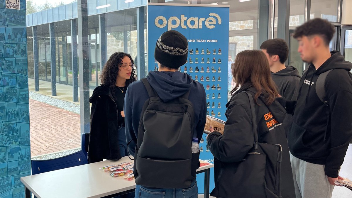 optaresolutions's tweet photo. 🇵🇹 Seguimos no UTAD Summit!

📢 Ontem, Miriam Castro e José Cunha apresentaram a palestra "Da rede à IA: explorando a transformação digital nas telecomunicações"

📅 Amanhã, participaremos na roundtable "Conectar Talento e Inovação" e estaremos no nosso escritório.

👋 Vemo-nos! https://t.co/sVelSUWp1E