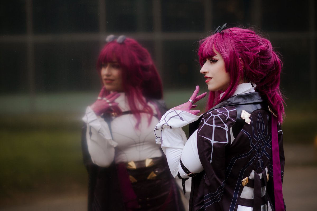 Momycos's tweet photo. ᴛɪᴍᴇ ᴛᴏ ꜱᴀʏ ʙʏᴇ, ʙᴏᴏᴍ

First photo of this amazing set 💜💜✨

#kafkacosplay #kafka #honkaistarrailkafka #honkaistarrailcosplay #honkaistarrail #honkai #hsr  #cosplay #cosplayphoto #cosplayer #italiancosplayer #uwowocosplay #milangamesweek https://t.co/W7zGc8rSWC