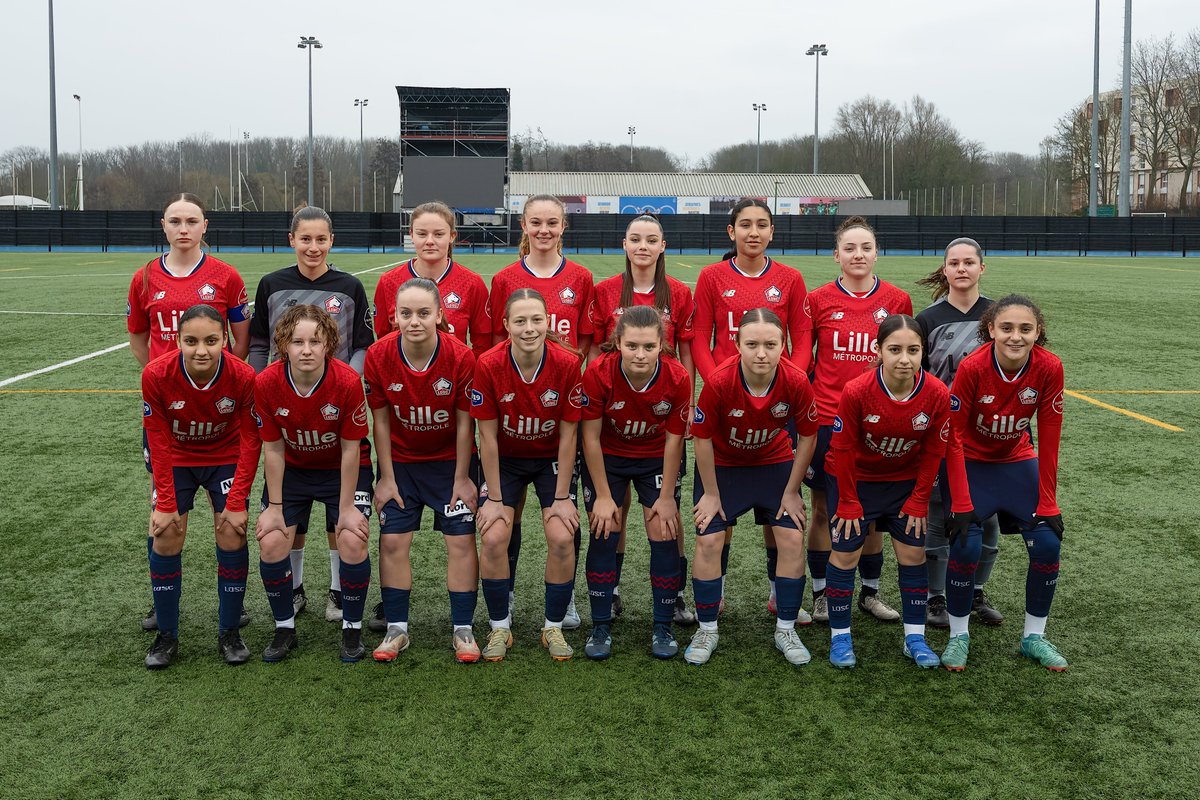 𝐑𝐞𝐭𝐨𝐮𝐫 𝐞𝐧 𝐢𝐦𝐚𝐠𝐞𝐬 sur le match amical de samedi dernier des U19F au Stadium face à la formation belge du KAA Gent 📸

Large succès pour les joueuses de Caroline La Villa (4-0) 💪