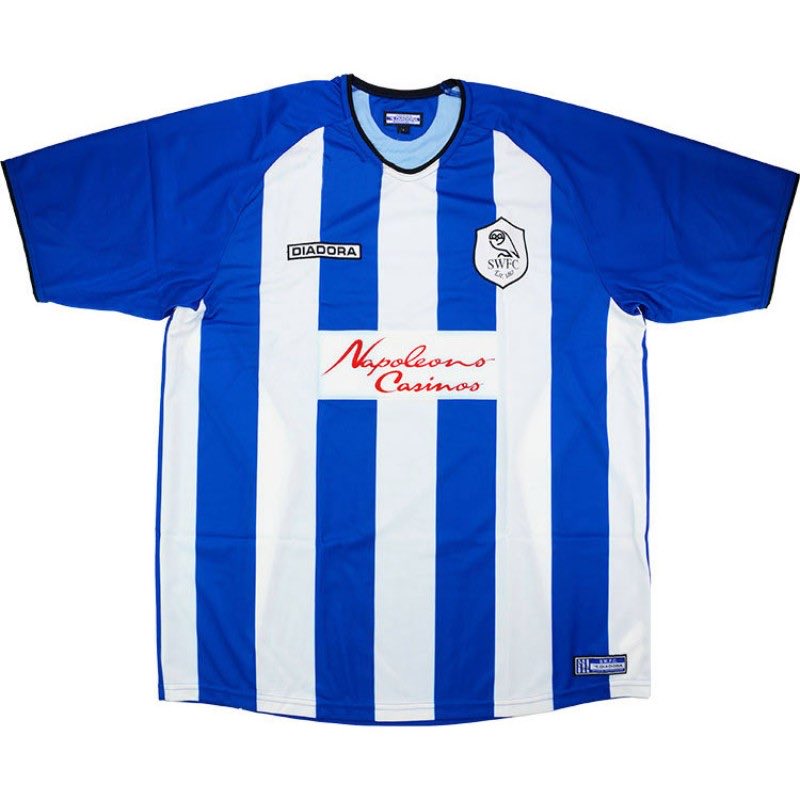 WTIDPOD's tweet image. Who’s the first player you think of when you see this kit?