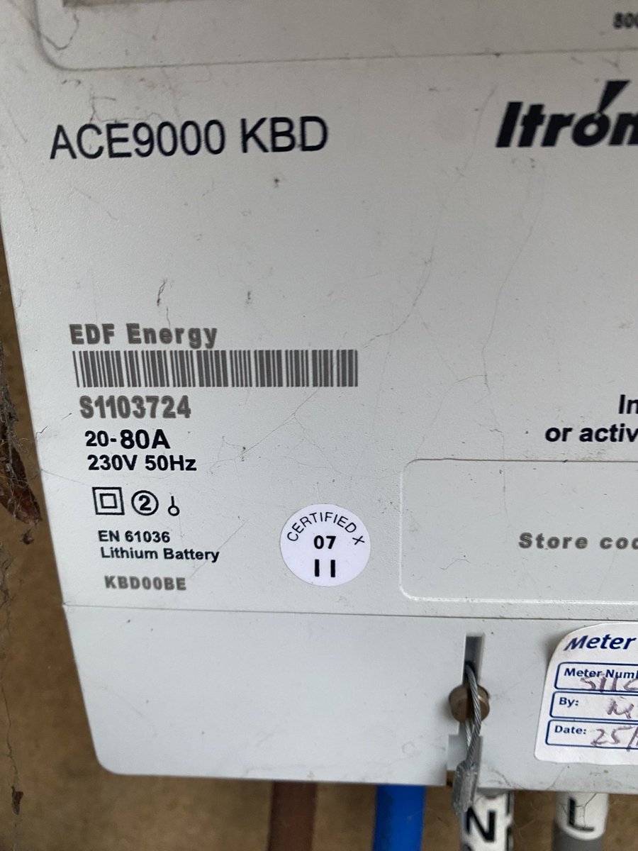 ronniesands's tweet photo. @ScottishPower post the worse customer service ever bank screen since power outage 19th Jan still nothing 
Spoke to customer service about smart meters nothing happened  disgusted ! https://t.co/axLfYq0RYZ