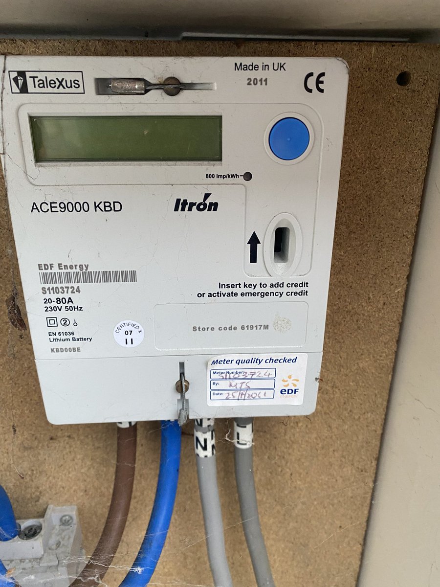 ronniesands's tweet photo. @ScottishPower post the worse customer service ever bank screen since power outage 19th Jan still nothing 
Spoke to customer service about smart meters nothing happened  disgusted ! https://t.co/axLfYq0RYZ