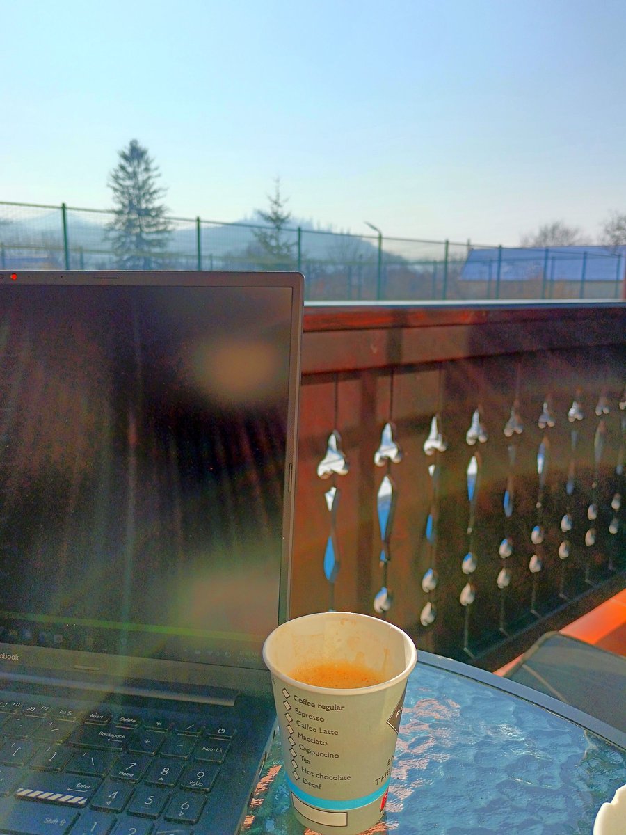 My office is everywhere 
Gm ☕