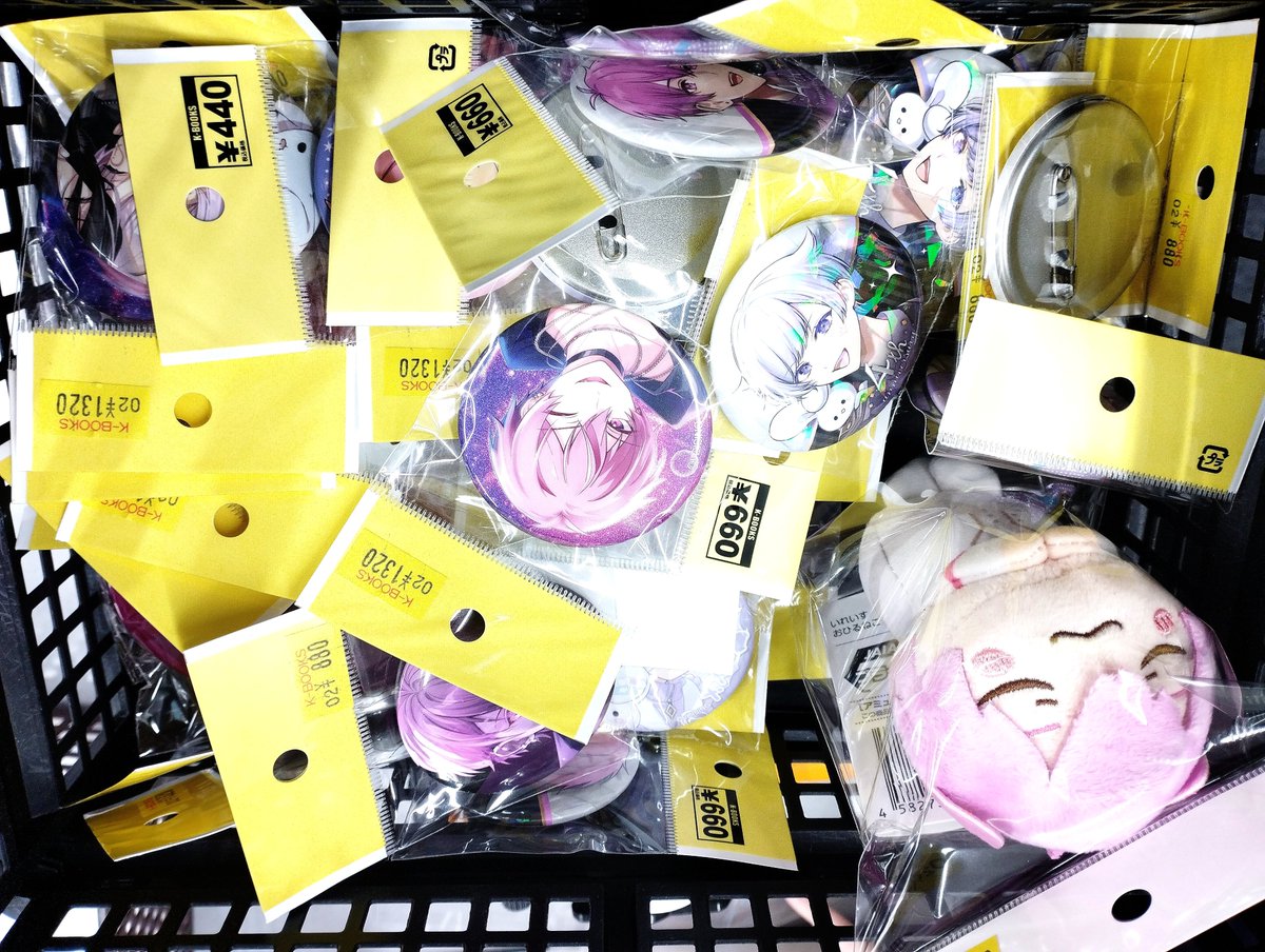 いれいす グッズ まとめ売り【バラ売り可】　缶バッジ　チェキ　など いれいすチェキ、缶バッジまとめ売り 【公式通販】