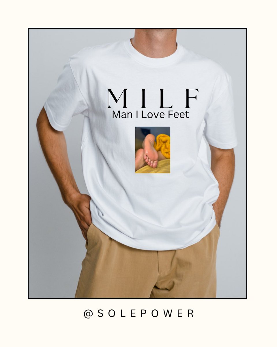 SolePower001's tweet photo. My feet deserve to be on a t-shirt 👕 👣 
Would you wear it? 
#feettshirt #whatsonmyfeettoday #ebonysoles https://t.co/KA01wssgk0