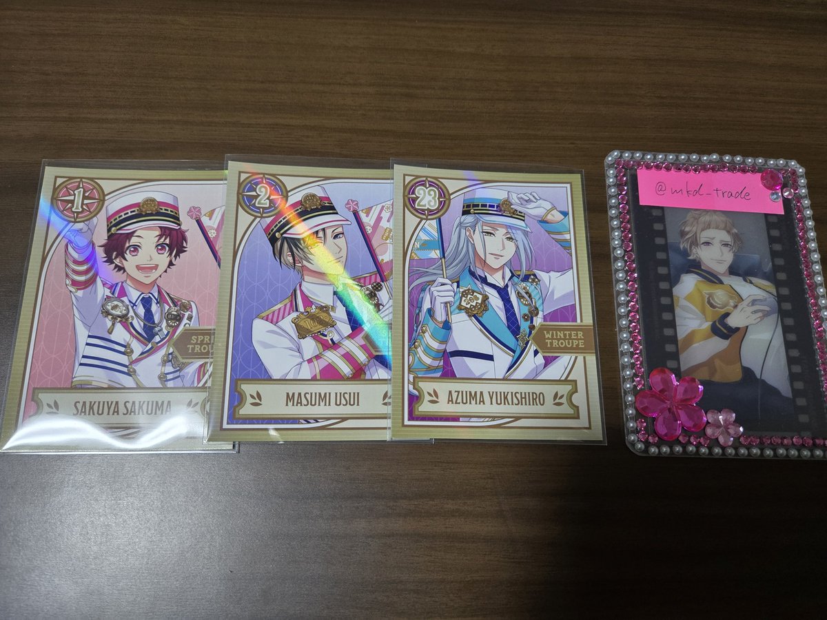 mkd_trade's tweet photo. 【交換】A3! ぱしゃこれ 特典

(譲) 画像1〜2枚目
        幸と誉は箔有

(求) 至、千景、三角、万里、臣(友人分)、莇、密、ガイ(友人分)＞一成、紬
特典→千景、万里、莇、密＞三角、太一、臣(友人分)

検索からでもお気軽に！
春夏⇆秋冬OK
手渡し、郵送可 https://t.co/8F7r1GFJ4D