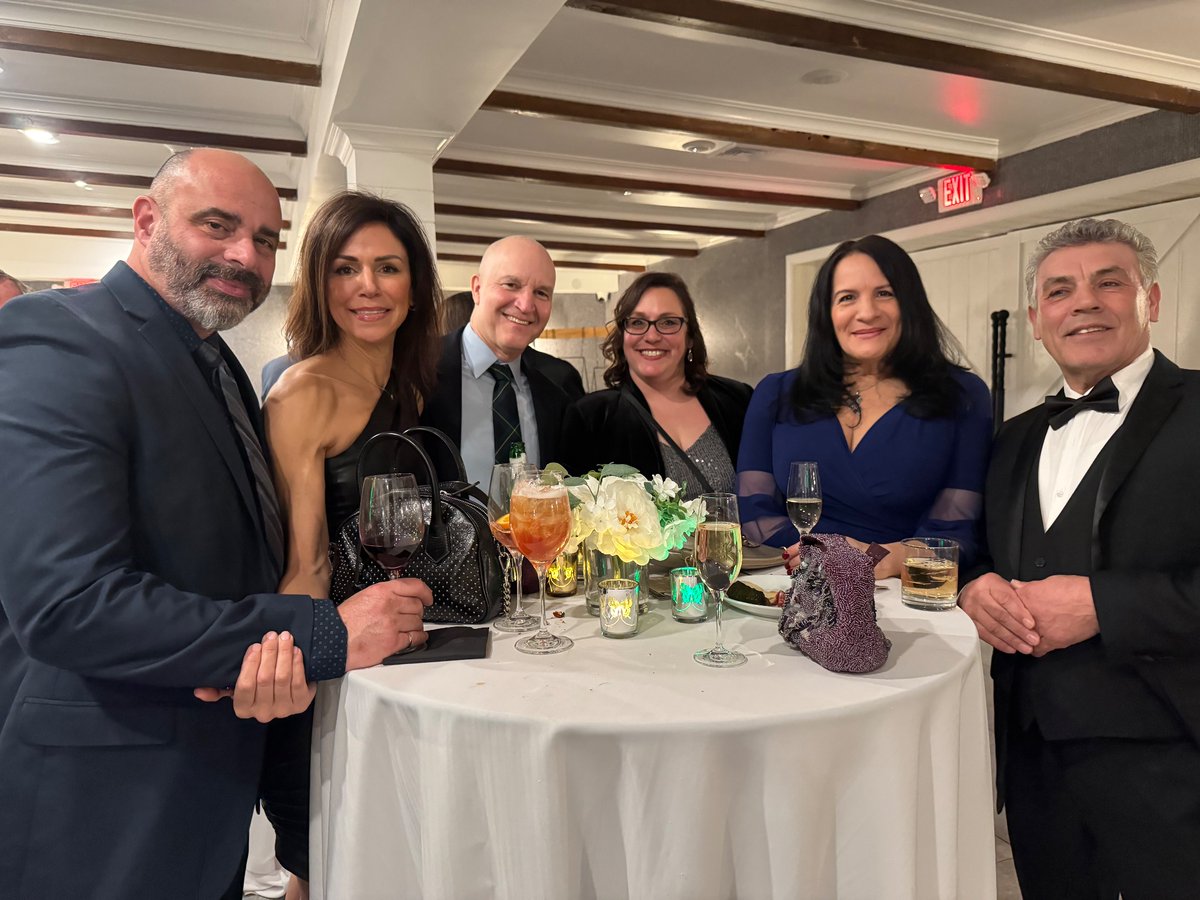StoneHillNJ's tweet photo. A busy and enjoyable weekend for Stone Hill Financial!

🍀 Friendly Sons of St. Patrick - Hunterdon County Gala🍀 An amazing evening with great company and plenty of Irish charm. Connecting with clients in such a fun setting is always a great time!

🔥Yuletide Bonfire and Fireworks - Clinton Fire Department and Open Cupboard Food Pantry & Thrift Shop🔥Gathering around a fire, embracing community and supporting organizations that make a difference is always memorable!

#stonehillfinancial #wealthmanagement #FSSP #communitysupport #hunterdoncountynj #clintonnj
