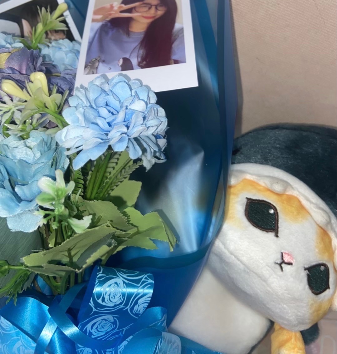 Lily_JKT48's tweet photo. Terimakasih sudah berjuang untuk harii inii! And terimakasi banyak sudah menyambung
#TaLySilaturahmi nyaa! Apapun yang terjadi kamu cukup fokus sama diri kamu ya! Jangan sampai omongan orang lain bikin km down okey? Aku percaya kamu pasti bisa melewati ini smwa  kok! Semangat ^^ https://t.co/qnWCDszKZU
