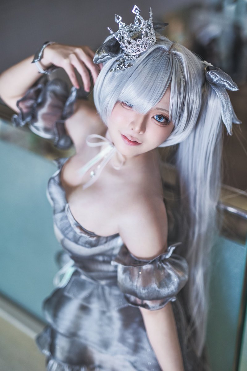 genkidase1209's tweet image. 【Cosplay/コスプレ】
勝利の女神 NIKKE Goddess of Victory
シンデレラ
「王子様、私にガラスの靴を履かせてくれる?」
#NIKKE
#NIKKEcosplay
#UOZUGAMEDAY
📷 シオンさん