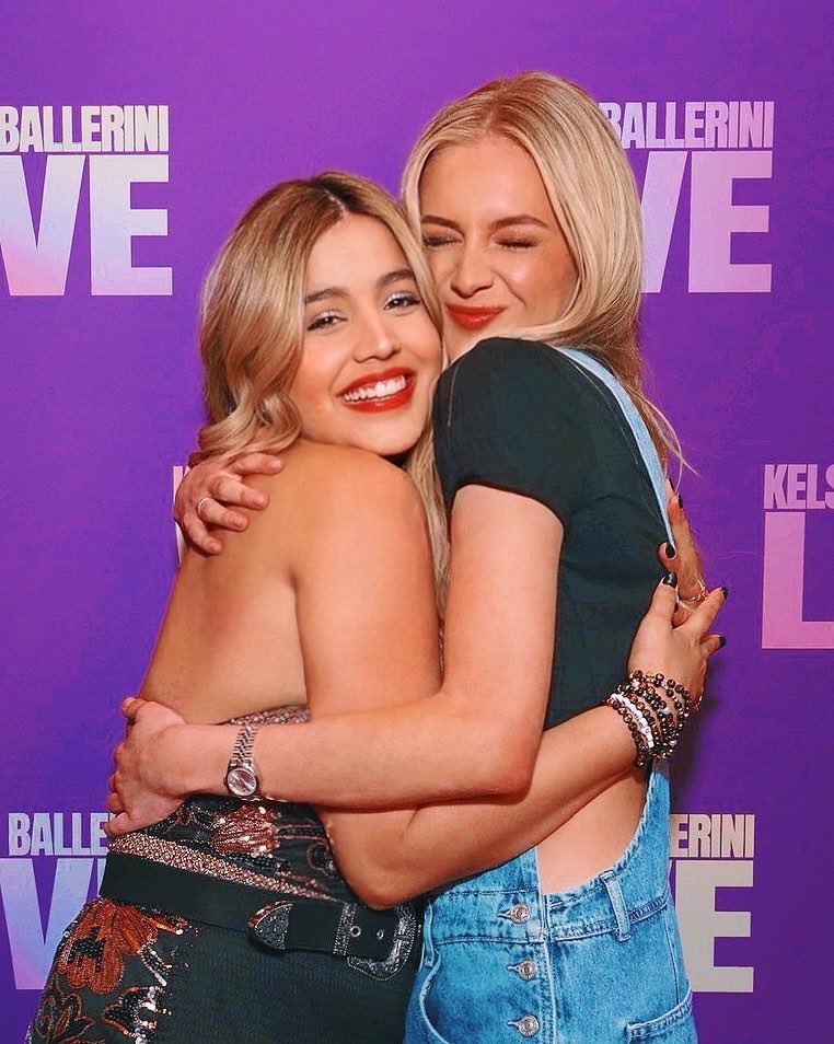 αηηα ⸆⸉ ☁️🩷 tweet media