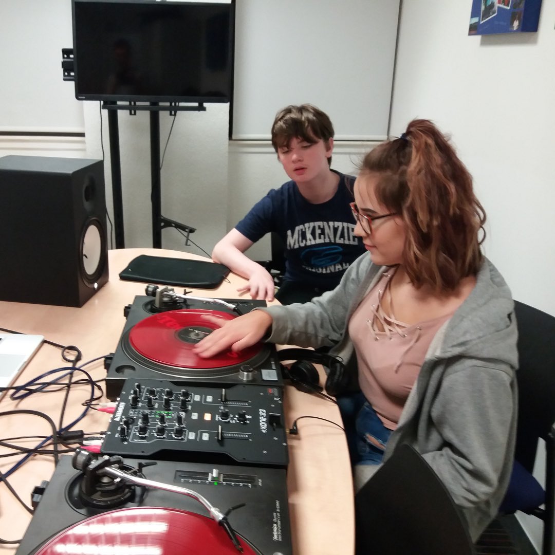 Musicares (@musicares1) on Twitter photo We're delighted to continue working with our tutors Steg from <a href="/SunnyGRadio/">Sunny G Radio</a> and Alan to deliver music sessions for the young people at Govan High! 📚
A highlight of these sessions so far was finding out a student got an A in their music exam!! 🎸🎓 We're delighted to continue working with our tutors Steg from <a href="/SunnyGRadio/">Sunny G Radio</a> and Alan to deliver music sessions for the young people at Govan High! 📚
A highlight of these sessions so far was finding out a student got an A in their music exam!! 🎸🎓