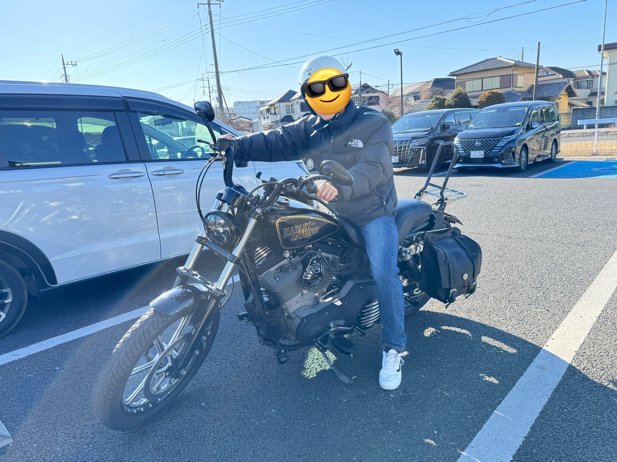 fxdc_hd's tweet photo. 長男と10年ぶりにタンデム😁近所のスタバまでショートツーリング🏍️車の免許をもうすぐ取るので、二輪にも興味持ってくれるといいな😊 https://t.co/EZ1FwPSpTC