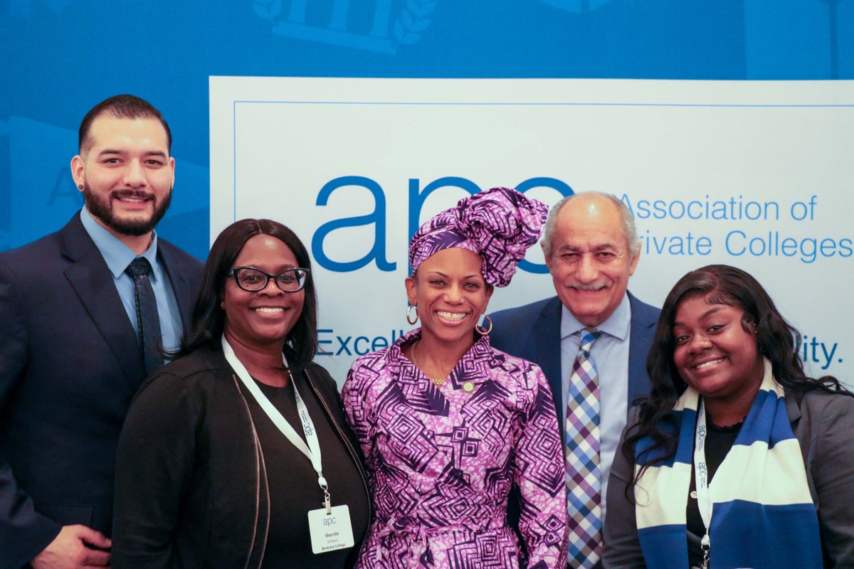 APCColleges's tweet photo. Our students and staff had an incredible time at the Association of Private Colleges's (APC) Legislative Reception last night. We are so grateful to everyone who took the time to join us for meaningful conversations and connections! 🌟 #APC4TAP https://t.co/7js6rKoii1