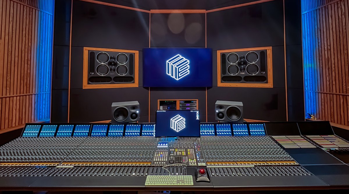 solidstatelogic's tweet image. Enterprise Studios Opens Flagship Production Room, Featuring New 72-Channel Solid State Logic Duality Fuse SuperAnalogue™ Mixing Console 

“Everyone knows what an SSL sounds like and what a G Series Bus Compressor sounds like… But the number one thing for me about the Duality…