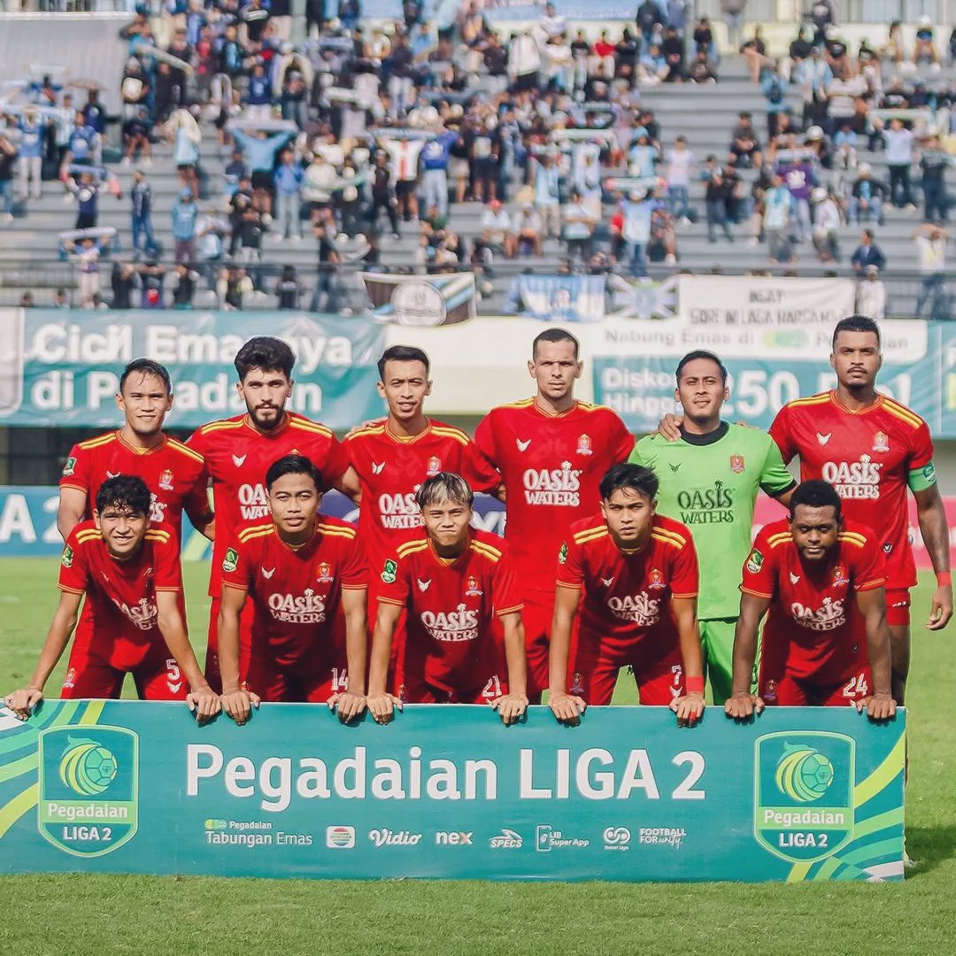 idextratime's tweet image. ✅ RESMI : Persijap Jepara jadi tim terakhir yang memastikan promosi ke Liga 1 musim depan. ⬆️

Tim yang promosi ke Liga 1 :
• Bhayangkara FC 
• PSIM Yogyakarta 
• Persijap Jepara 

Selamat.. 👏🏼

📸 Persijap_Jepara (IG)