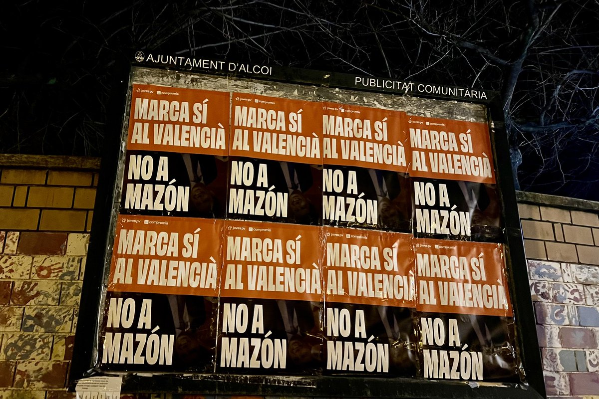 jovespvalcom's tweet photo. L’Alcoià i el Comtat diem sí al valencià! https://t.co/hASbw0qGM1