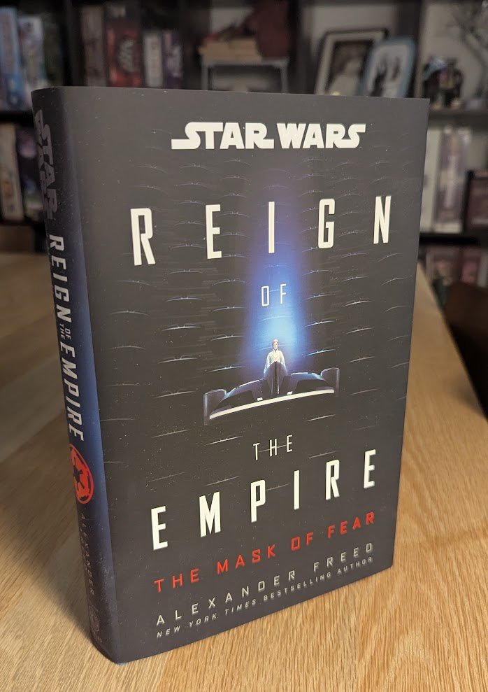 The next great #StarWars book trilogy begins now. On-sale, today, #ReignoftheEmpire #TheMaskofFear by Alexander Freed. It's a masterpiece.

This is where rebellions come from...this is how hope endures. 

(kind of the perfect way to pass the time 'till #Andor S2 premieres)