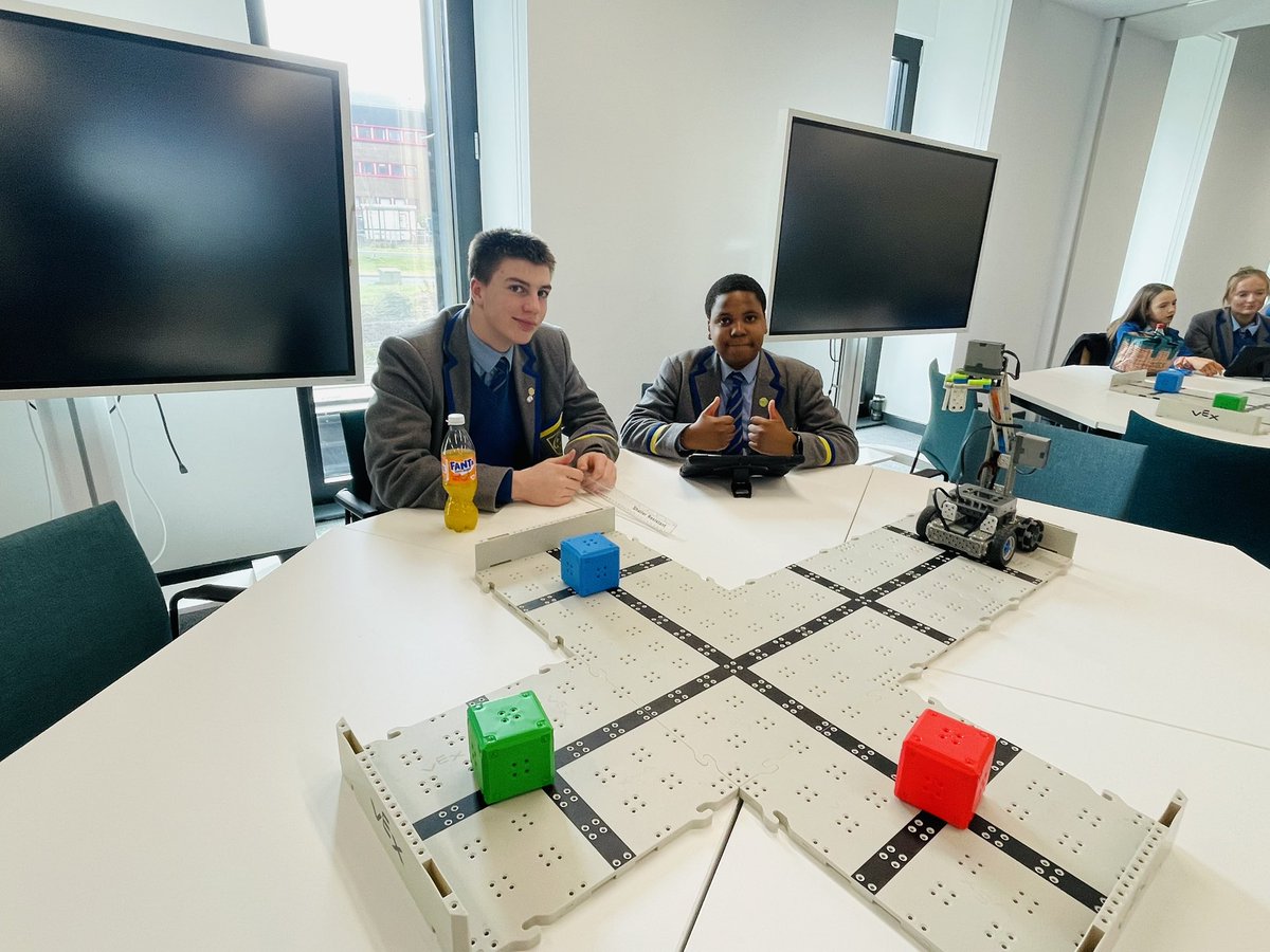 FH_Computing's tweet image. “Fantastic trip to the Robotorium in Edinburgh! A great hands-on experience with robots and AI tools—our pupils loved it! #STEM #AI #ComputingScience” @FernhillSchool