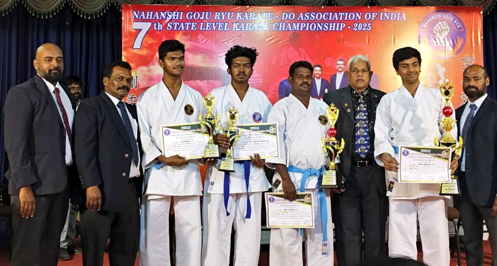 VelMultitech99's tweet image. We are proud to announce that Sam Sathyanesan, a 3rd-year student of Artificial Intelligence and Data Science, has secured 3rd place in the State-Level Karate Championship in the &apos;Seniors Open Kata&apos; category, held on February 23,2025.
#VelTechMultiTech