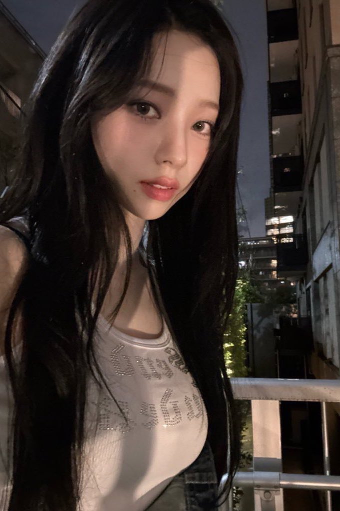 Kiana (@lunlsoiace) on Twitter photo 