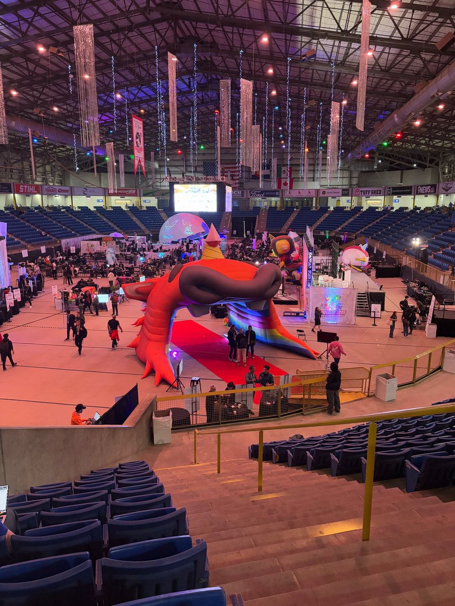 <a href="/EthereumDenver/">ETHDenver 🏔🦬🦄</a> is buzzing! 🥳
Catch <a href="/til_jrd/">Til Jordan</a>  at BUIDLHub today at 12:55 if you’re around