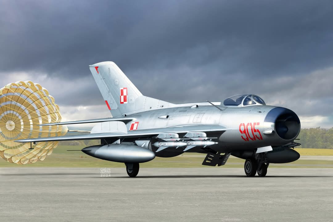 AchtAcht3's tweet photo. 【メーカー応援】
#Clearprop の新製品！1/72 MiG-19Pと追加発表のPM、ボックスアートはCarlos Alonso氏の手によるもの。どちらも機体の魅力を余すことなく伝えています。ドラッグシュート展開した姿はあまり見ない瞬間ですね。
#StandWithUkraine️ https://t.co/Kzn4ZLoUn1