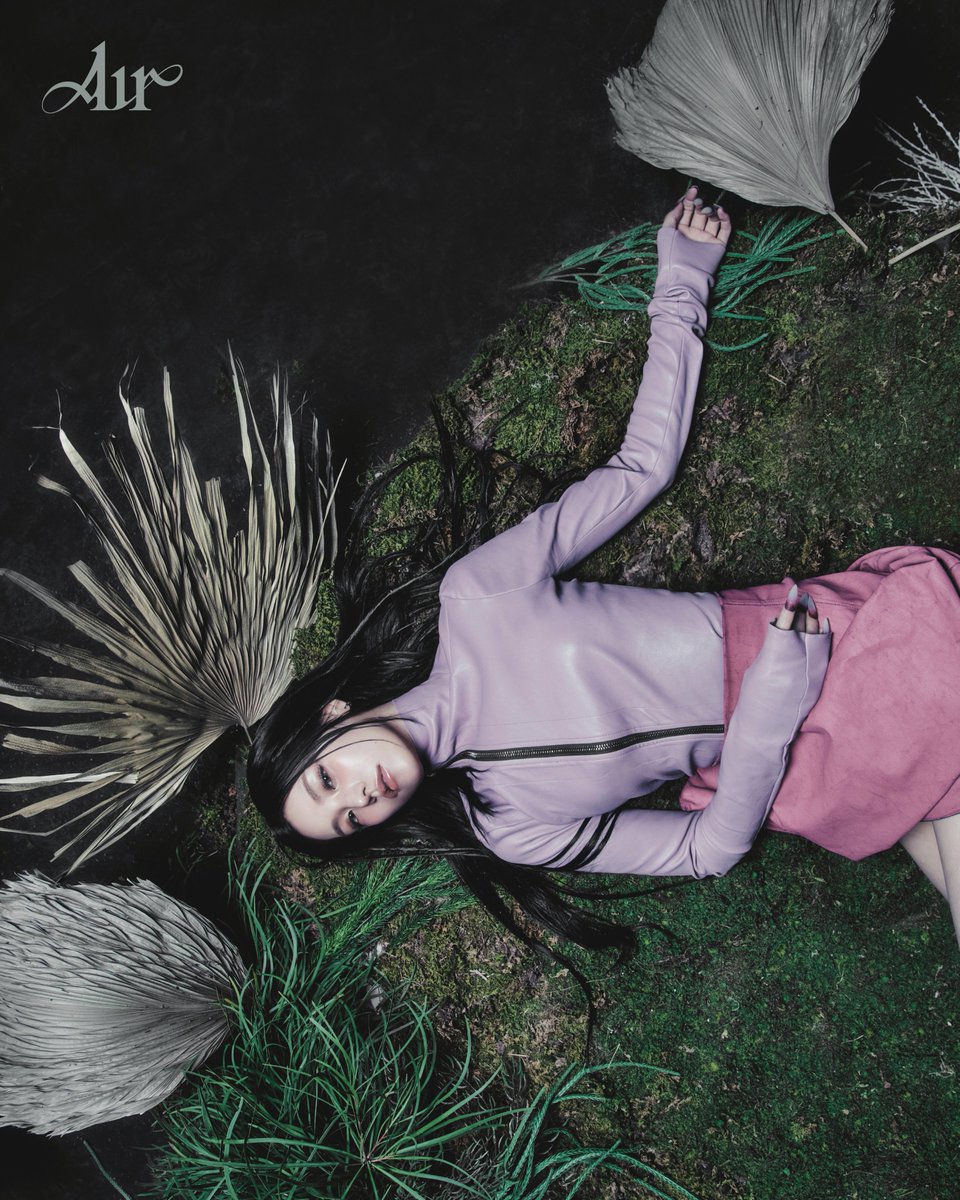 YEJI <AIR> ALBUM CONCEPT PHOTO #3

💿 ALBUM RELEASE 
2025.03.10 MON 6PM (KST) | 5AM (EDT)

💿 US &amp; EU Physical
2025.03.14 FRI (Street Time)

#ITZY #MIDZY <a href="/ITZYofficial/">ITZY</a>
#YEJI #예지 #YEJI_AIR