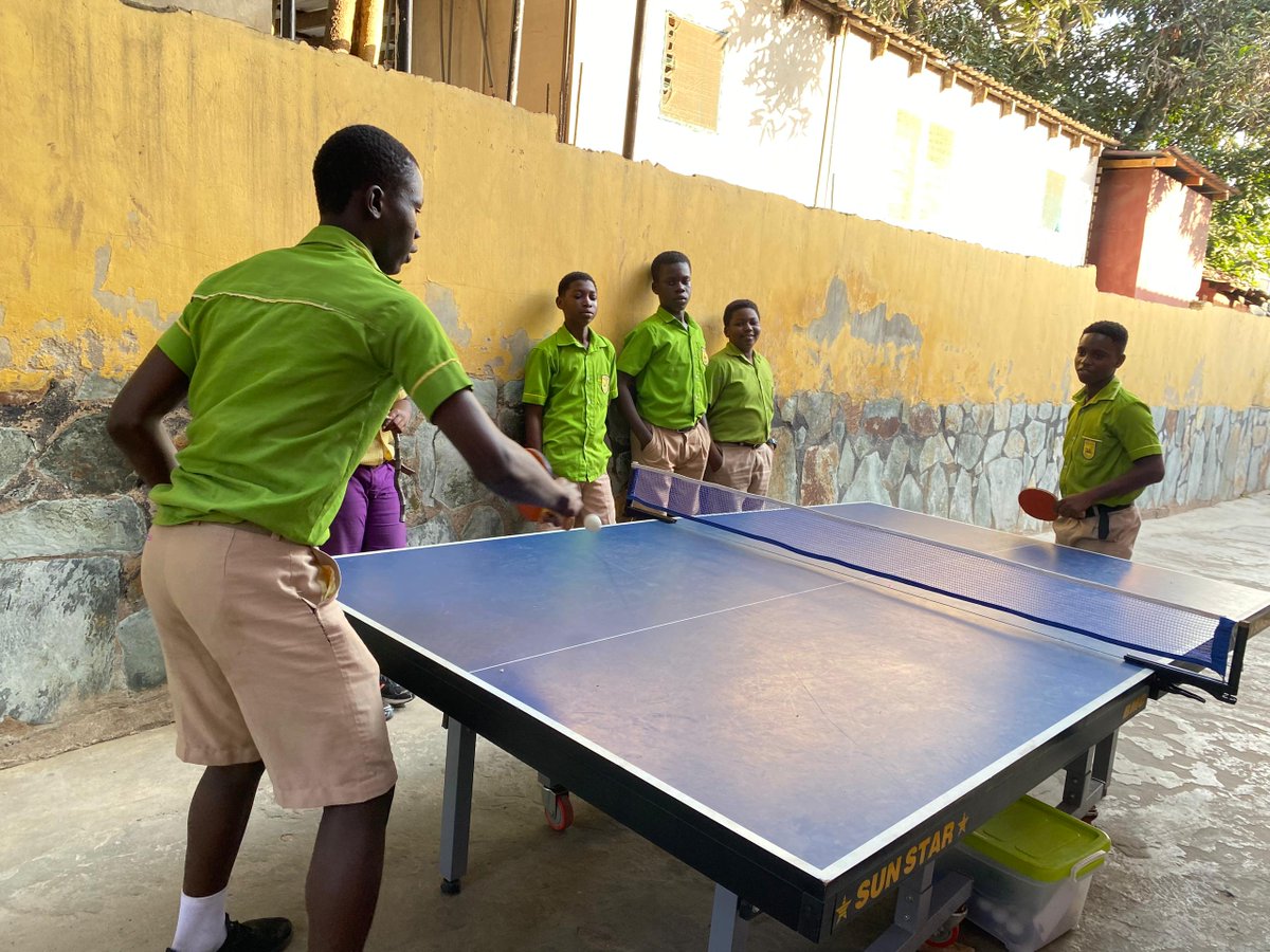 Fafaliorg's tweet image. 🏓 Many urban schools lack space, leaving kids with little physical activity. Fafali partners with schools to keep students active! Our Table Tennis Project at Victoria Solid Foundation keeps kids energized. Help us expand! Donate 👉 givebutter.com/fafalidonation #SportsForDevelopment