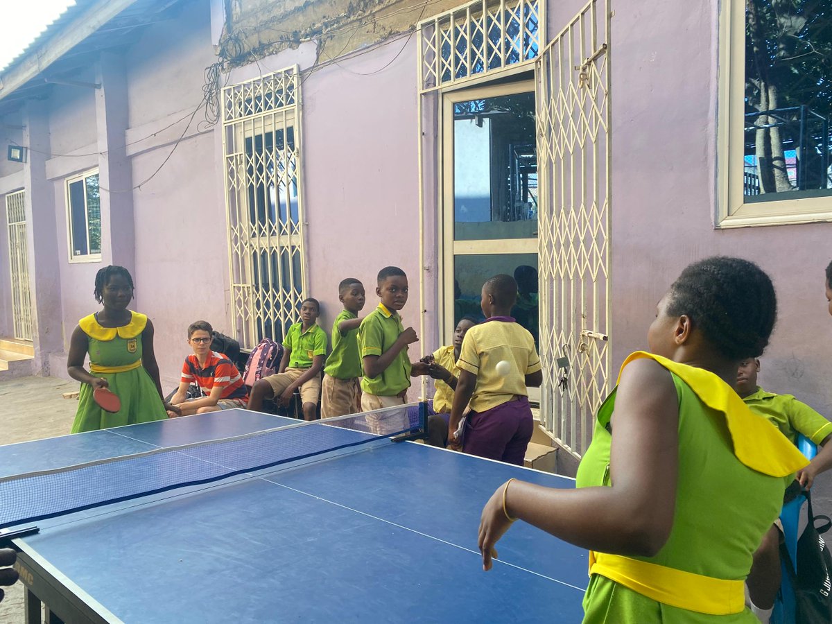 Fafaliorg's tweet image. 🏓 Many urban schools lack space, leaving kids with little physical activity. Fafali partners with schools to keep students active! Our Table Tennis Project at Victoria Solid Foundation keeps kids energized. Help us expand! Donate 👉 givebutter.com/fafalidonation #SportsForDevelopment