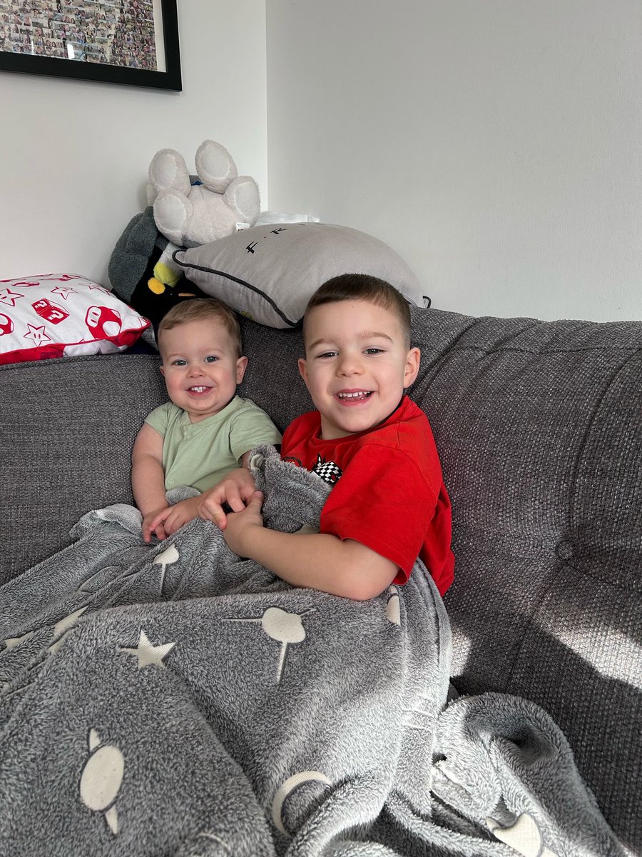 Mike Edwards tweet media