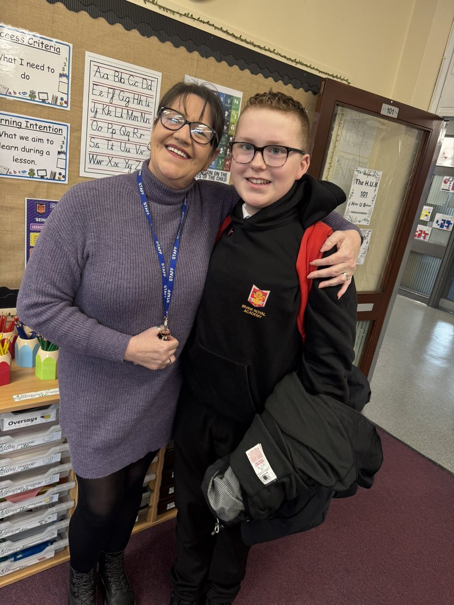NAYouthServices's tweet image. What a morning!! 

We have our first SCQF 4 achiever at @IrvineRoyalAcad 

Well done to R, who is so happy! He has been working hard and is now onto his missions! Fantastic effort and we are so proud of you! Look at those smiles! 

#DigitalConnectivity
#CyberExplorers