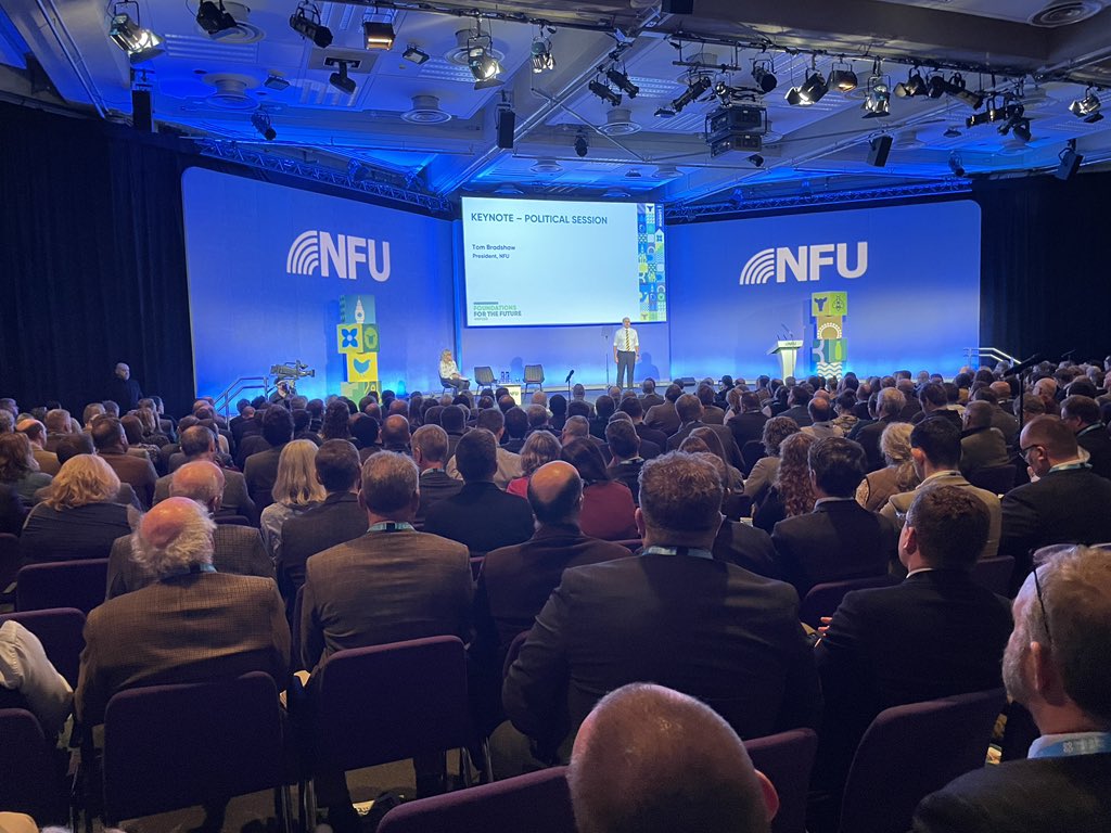 Jake Freestone (@no1farmerjake) on Twitter photo <a href="/ProagriLtd/">Tom Bradshaw</a> sleeves rolled up, delivering a blinding opening address setting the record straight with <a href="/10DowningStreet/">UK Prime Minister</a> #NFU25 <a href="/ProagriLtd/">Tom Bradshaw</a> sleeves rolled up, delivering a blinding opening address setting the record straight with <a href="/10DowningStreet/">UK Prime Minister</a> #NFU25