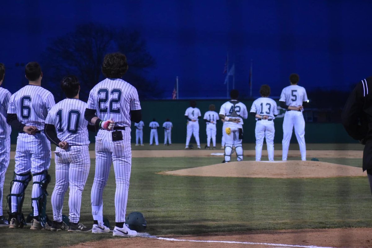 LCHSGatorBSB (@swamp_baseball) on Twitter photo Gators on the road for an in county match up
π <a href="/TheBurgbball/">LHS Baseball</a>
π JV 5:00 Varsity 7:00
π1755 Craft rd
#EAT Gators on the road for an in county match up
π <a href="/TheBurgbball/">LHS Baseball</a>
π JV 5:00 Varsity 7:00
π1755 Craft rd
#EAT