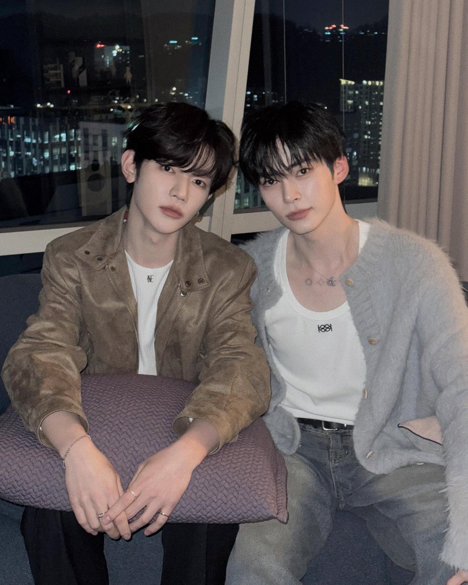 sunghaobin's tweet photo. this haobin meal is so crazy let’s all live https://t.co/uTEc9vRNDS