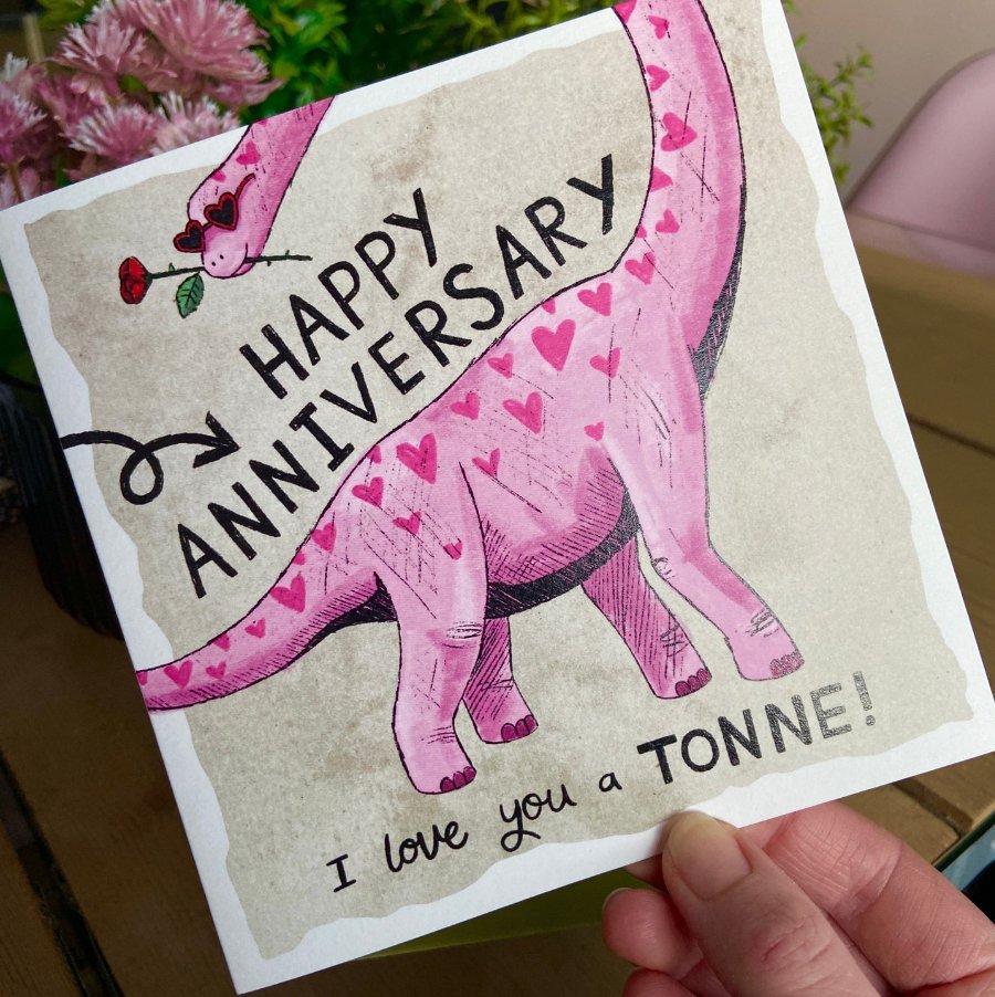 Celebrate anniver-sauries with our new dinosaur cards!
#anniversarycard #happyanniversary #dandelionstationery #greetingscards #shopsmall #supportsmall #dinosaurcards #dinocards