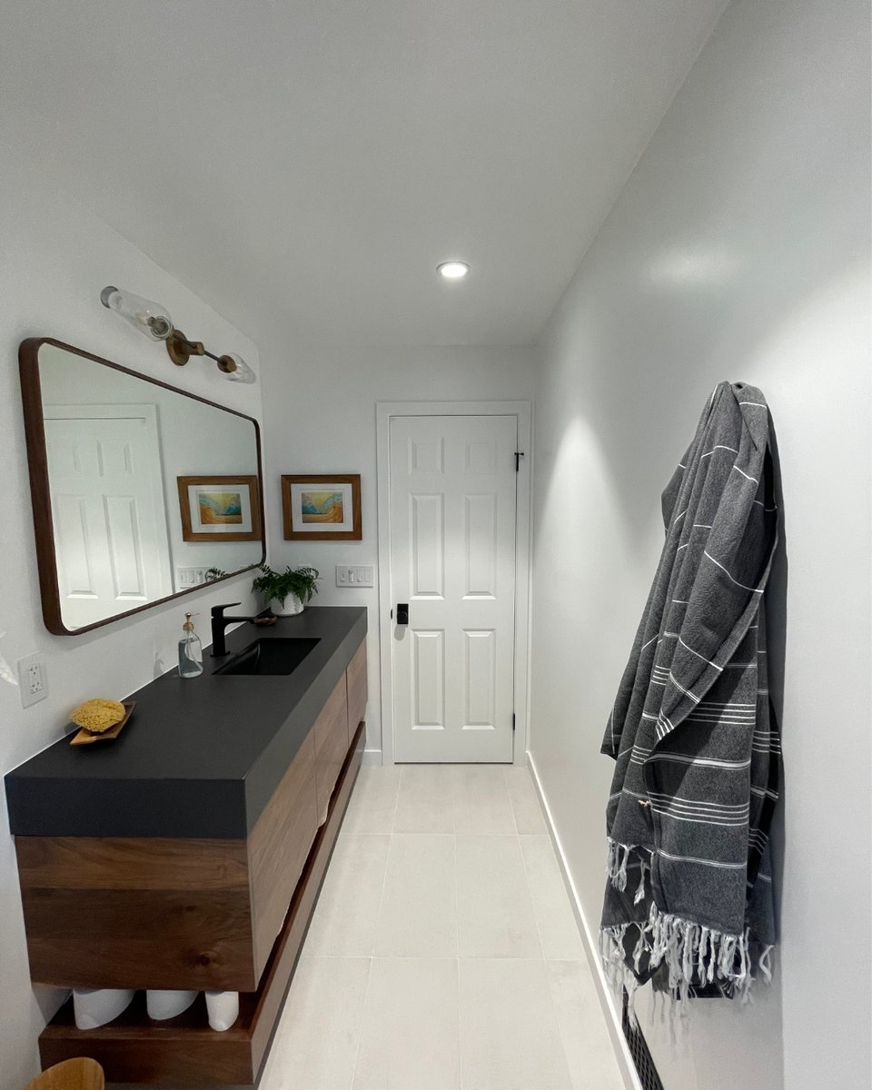 SPQconstruction's tweet photo. Complete Bathroom Remodel https://t.co/uMnHfbtJgi
