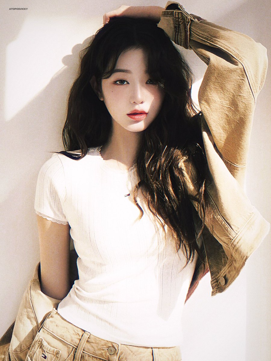 atoposvicky's tweet photo. 𝖳𝖮𝖬𝖬𝖸𝖩𝖤𝖠𝖭𝖲#장원영 https://t.co/0IA4GZJkQU