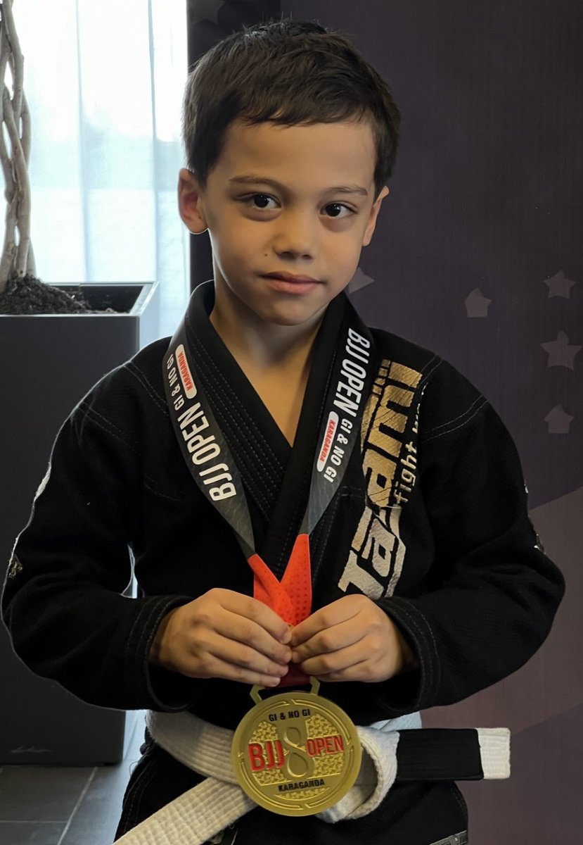 👨‍👦 Who Are We?

Hey there! We’re Shalun_cs2, a father-and-son duo on a journey to the top of esports. 🎮✨
I’m Alim "ShaL" Sovetov, and my son Adil is only 7 years old, but he’s already showing a level of CS2 gameplay that caught everyone’s attention.
#shalun #cs2locks