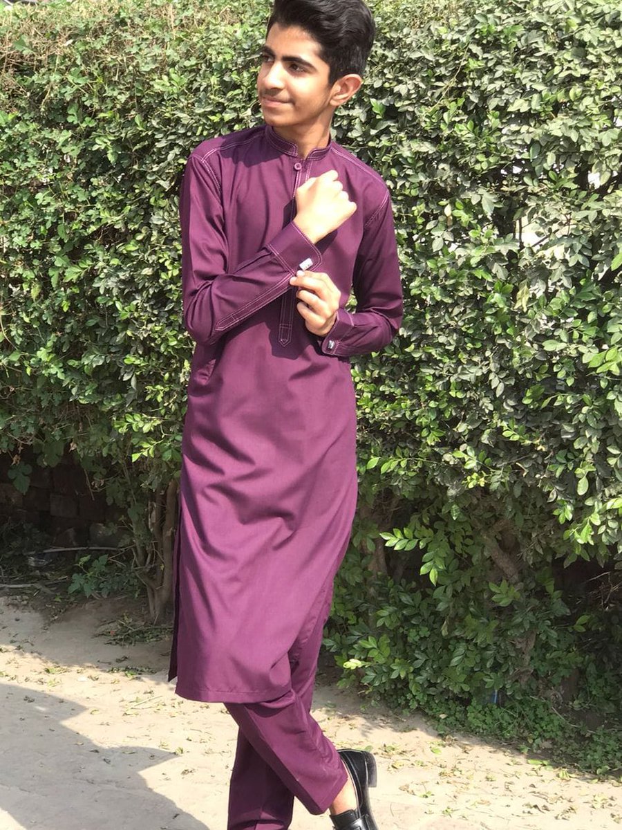 FaharryGamer's tweet photo. Let me tell you that i was out of country for 1 Month due to which i was unable to contact you. https://t.co/o6ibcHTmxC