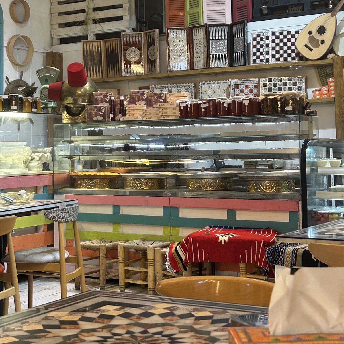 Mareosophy's tweet photo. The London Levant. 💖 https://t.co/TGerHbprEu