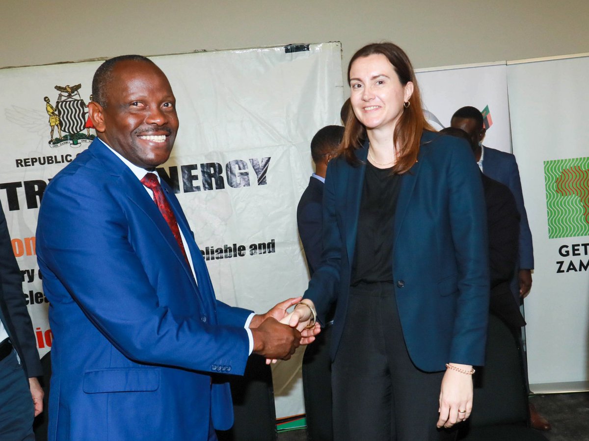 💡Electricity Open Access!💪
What's our focus? 
✔️diversify energy sources
✔️public &amp; private sector e.g.#GetFit
✔️construction of interconnector to TZA integrating 🇿🇲 into large energy trading block
✔️market structure for energy regulation board to foster competitive pricing