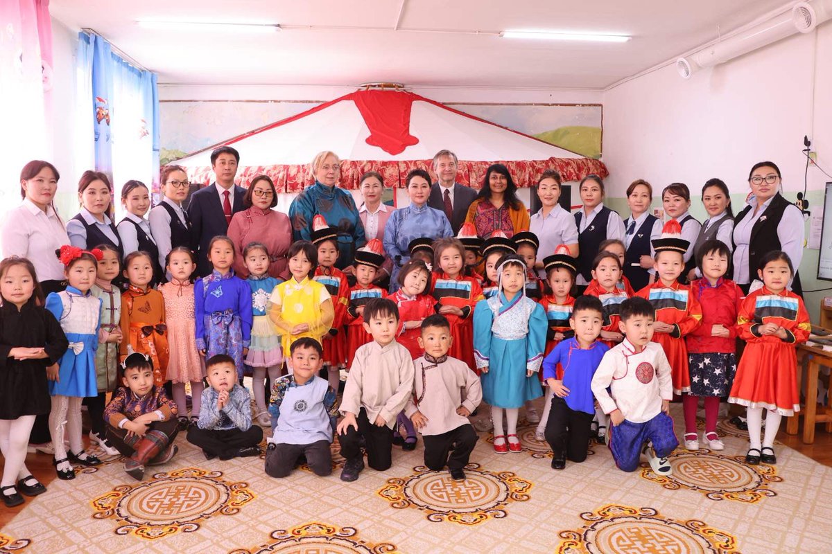 Air pollution in Bayankhongor center is alarming.

Thanks to <a href="/UNICEF_Mongolia/">UNICEF Mongolia</a>, children at Kindergarten No. 5 enjoy cleaner air, cozy bathrooms, &amp; healthy meals! Great job in building heat loss reduction, ventilation, monitoring indoor air quality,  upgrading kitchen &amp; batrooms.
