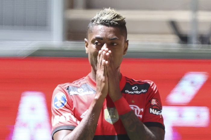 📣🔴 CARTÃO VERMELHO

- As apurações da Polícia Federal (PF) no âmbito da operação Spot Fixing revelaram detalhes sobre o suposto esquema de apostas para que Bruno Henrique, jogador do Flamengo, recebesse um cartão amarelo em uma partida contra o Santos F.C. em 2023.