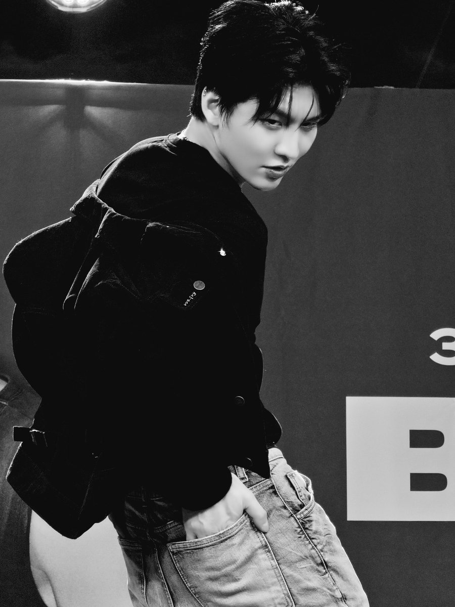 ivy_vvs_'s tweet photo. 250225 도쿄 이벤트 2부

#배너 #VANNER
#곤 #이원서 #GON https://t.co/31Qof97ofA