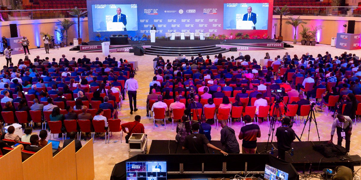 Earlier today, Governor @rwangombwajRw took part in the signing of Africa’s Next-Gen Digital Payment Infrastructure, also known as Project 54 at #IFF25. 

This initiative aims to create a comprehensive payment system across the continent, built on a solid digital public