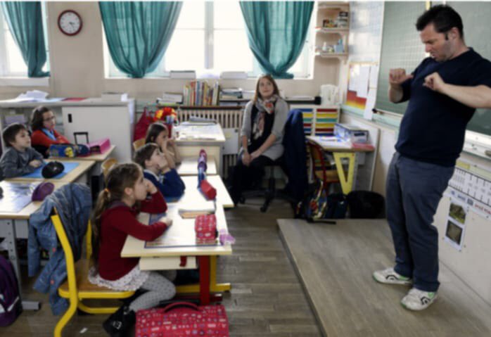 CodaDjogbe's tweet photo. JOURNÉE INTERNATIONALE DE LA LANGUE MATERNELLE
THÈME:CÉLÉBRATION DU JUBILÉ D'ARGENT DE LA JOURNÉE INTERNATIONALE DE LA LANGUE MATERNELLE

DROIT À UNE ÉDUCATION MULTILINGUE POUR TOUS LES ENFANTS SOURDS: UN MONDE OÙ LES PERSONNES SOURDES DU MONDE ENTIER PEUVENT SIGNER N'IMPORTE OÙ https://t.co/LcZP2A8JIw