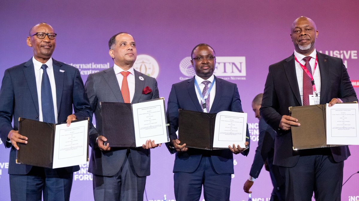 During the signing, Governor <a href="/rwangombwajRW/">Rwangombwa John</a>  praised the project for its potential to tackle the current challenges of costly and inefficient cross-border transactions, which would, in turn, enhance trade and financial inclusion.

He also called on joint efforts for the